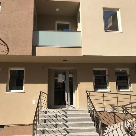 Denis Centar With Private Parking Garage Apartment Skopje