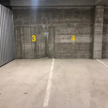 Denis Centar With Private Parking Garage * Skopje
